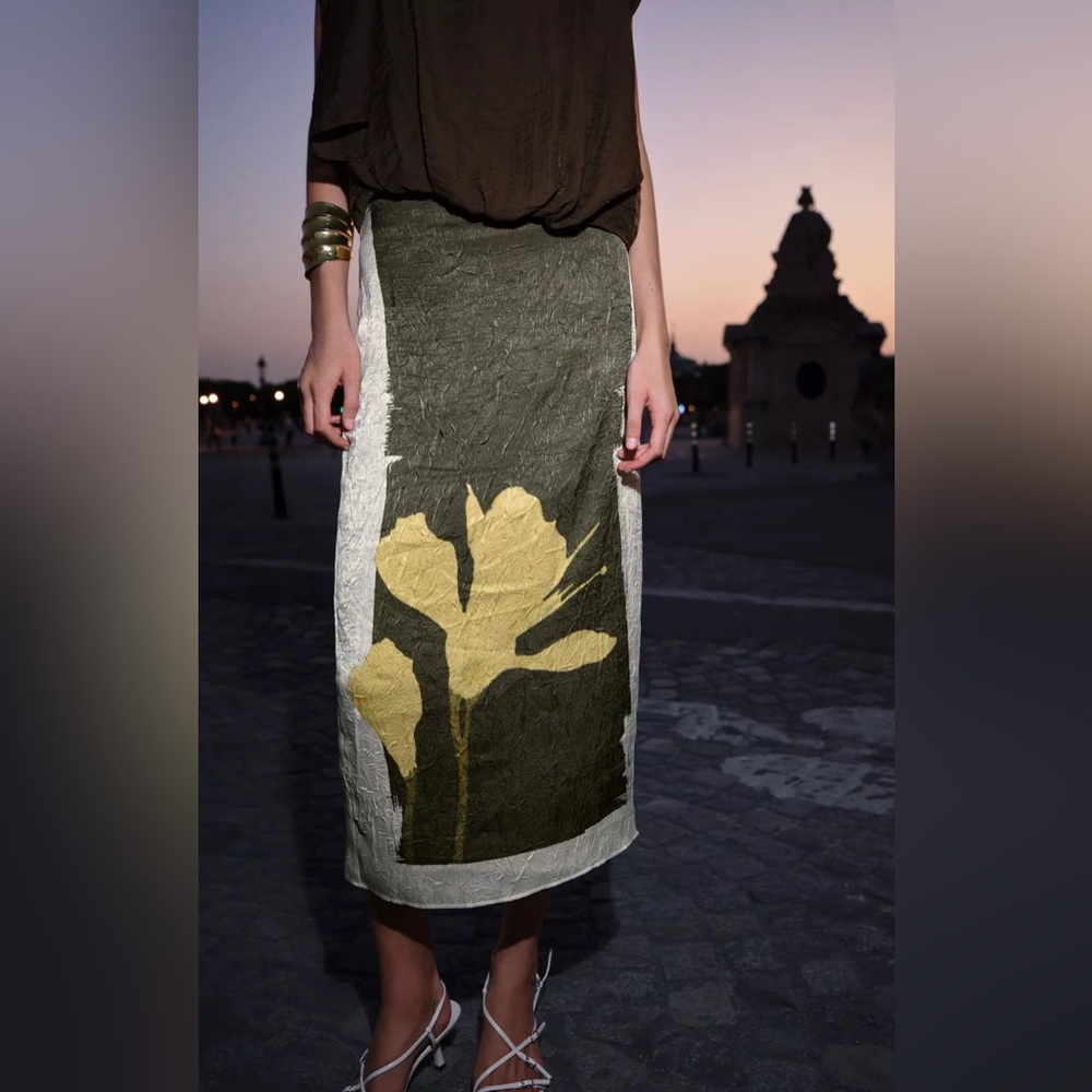 Zara Printed Midi Skirt Yellow Flower Size xs - Picture 3 of 5